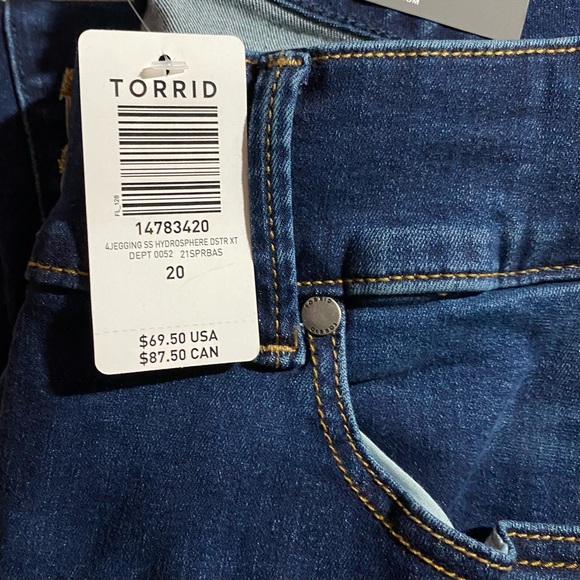 Torrid Super Soft Jegging - Extra Tall - Picture 4 of 4